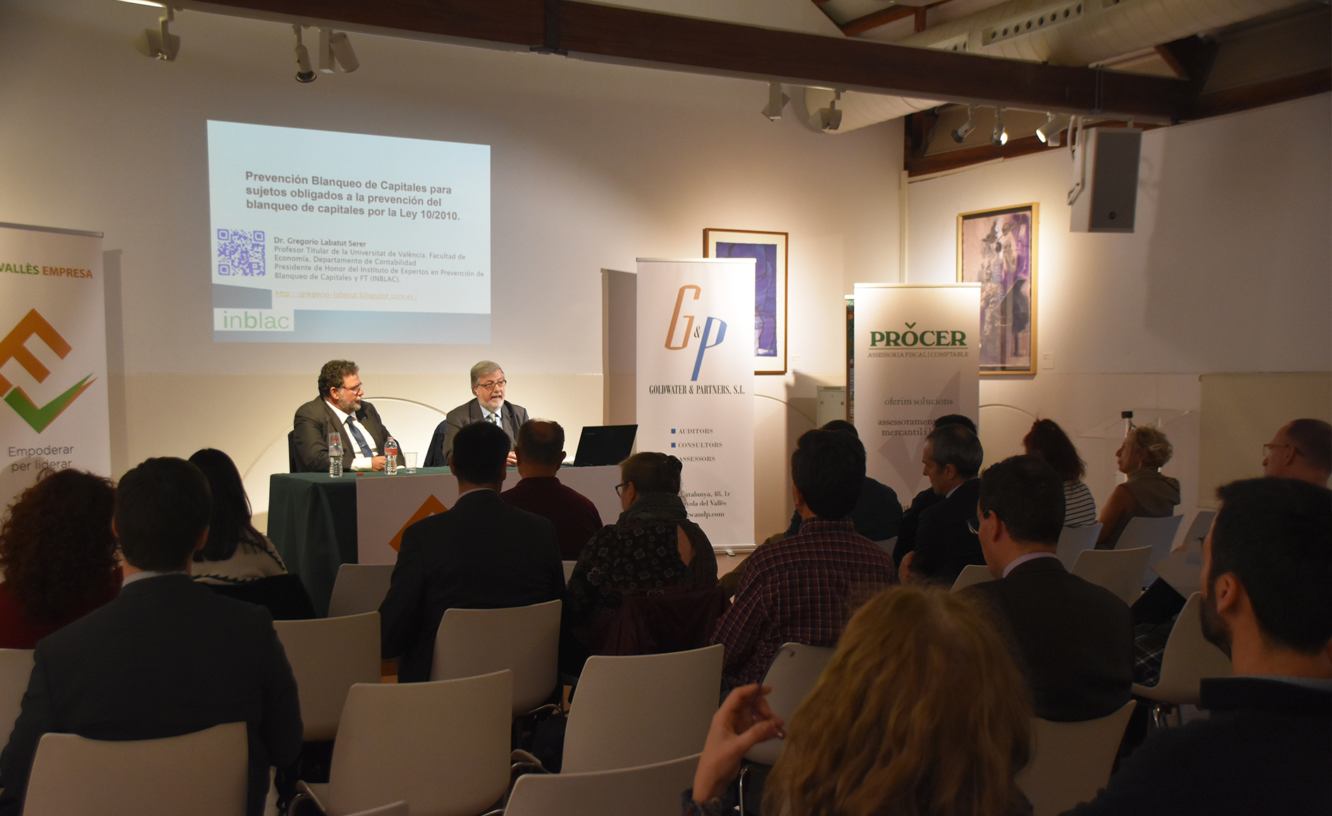 Els empresaris de la comarca es formen sobre el blanqueig de capitals en la segona conferència de Vallès Empresa
