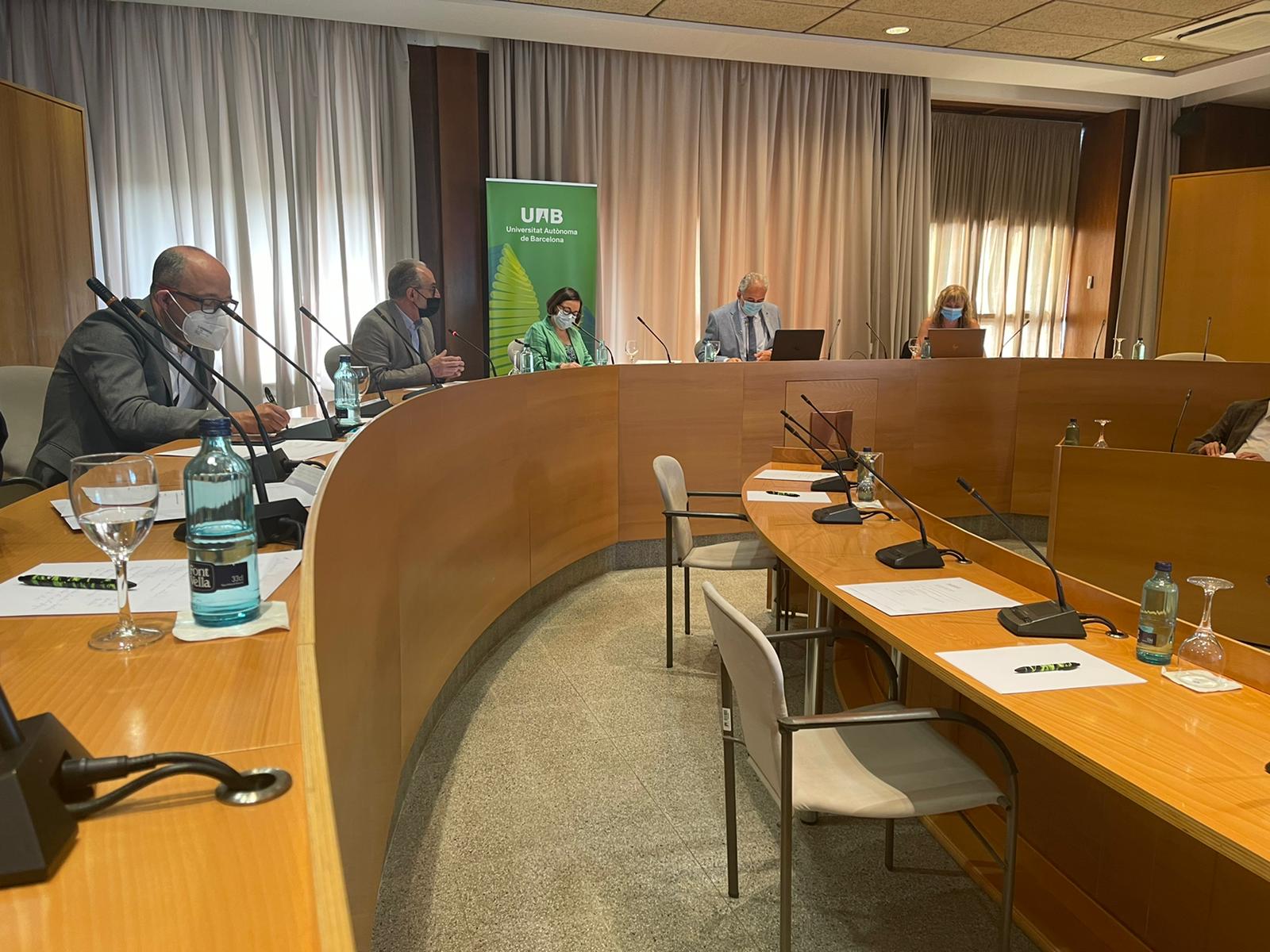 Els socis del Hub b30 es reuneixen per definir l’estratègia de futur