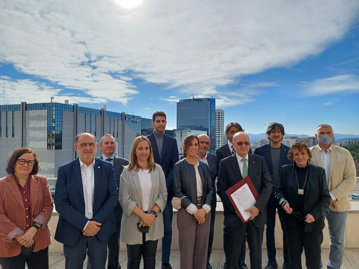Ens sumem a la reivindicació d’una nova línia de FGC entre el Vallès i Barcelona